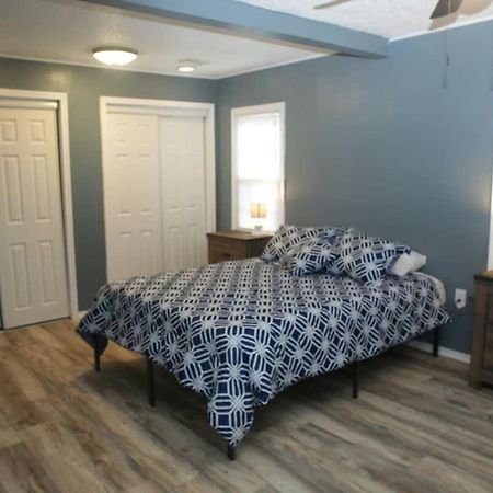 1 Bedroom With A Fireplace Close To Base ロートン エクステリア 写真