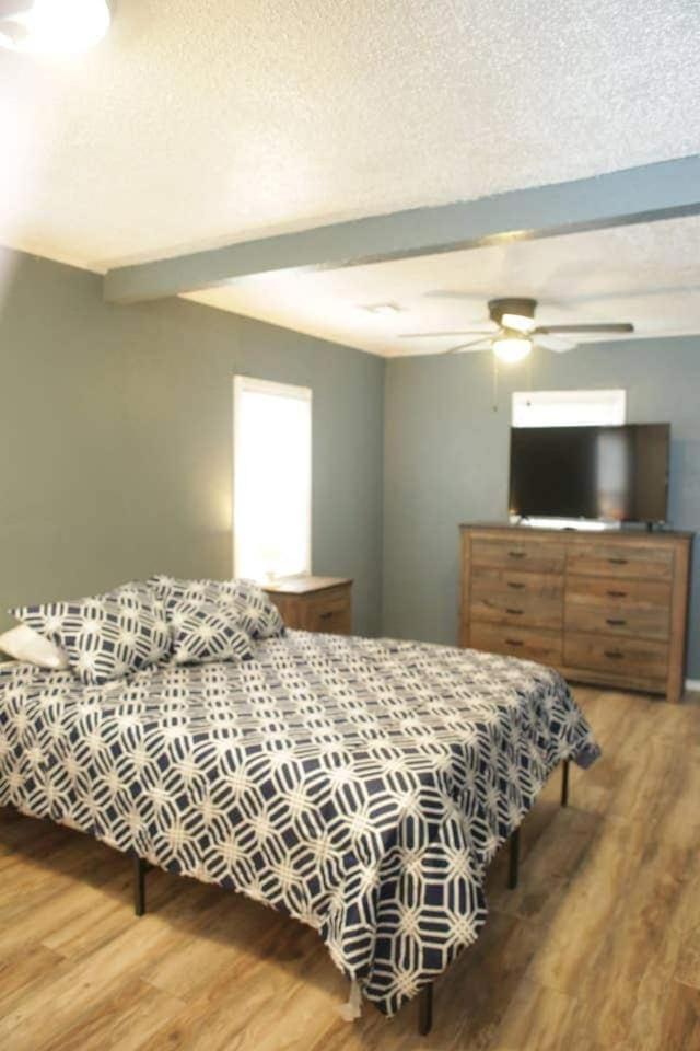 1 Bedroom With A Fireplace Close To Base ロートン エクステリア 写真
